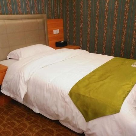 Shell Shanghai Pudong Xin District Huanglou Town Furong Road المظهر الخارجي الصورة
