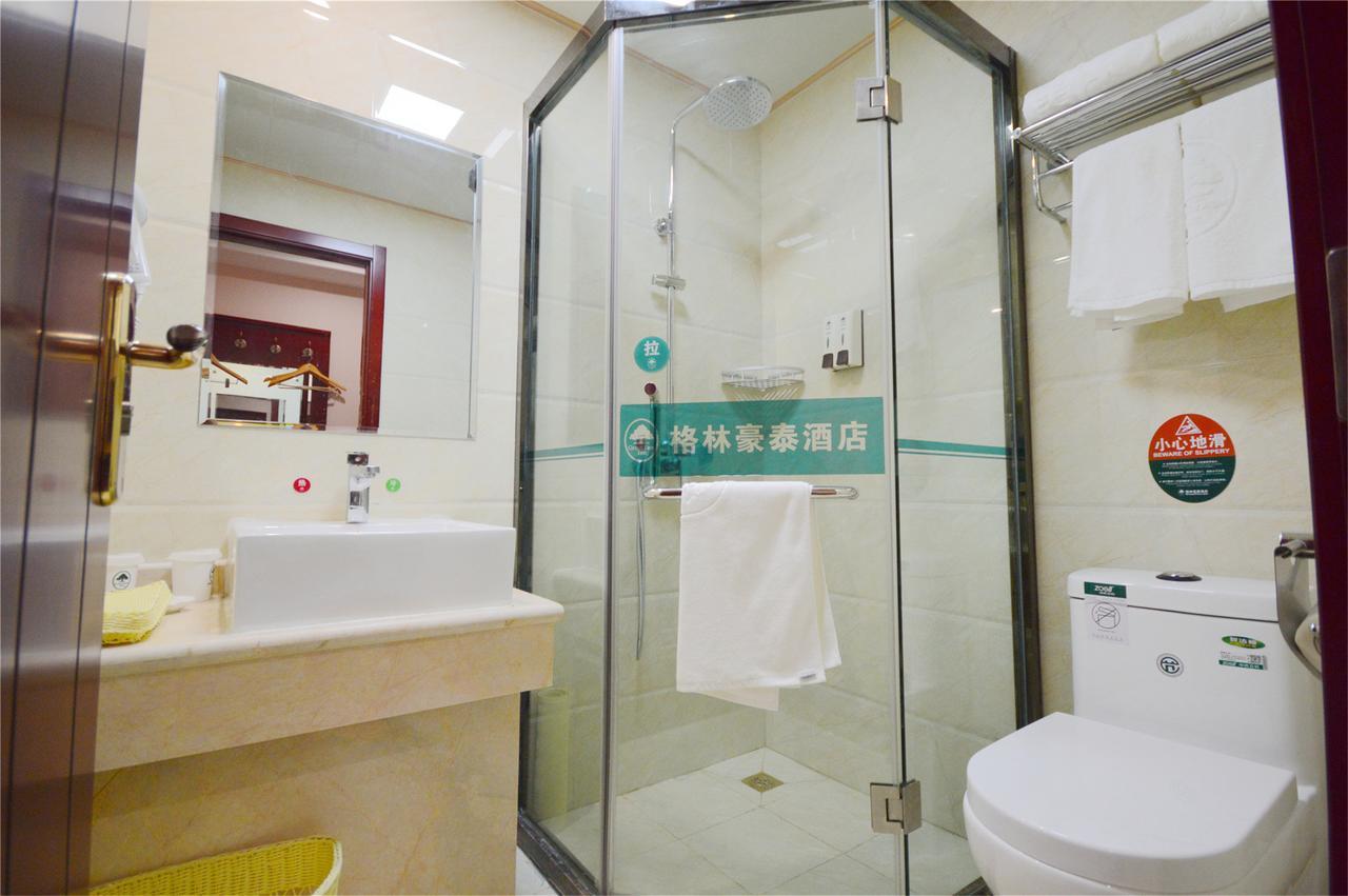 Shell Shanghai Pudong Xin District Huanglou Town Furong Road المظهر الخارجي الصورة